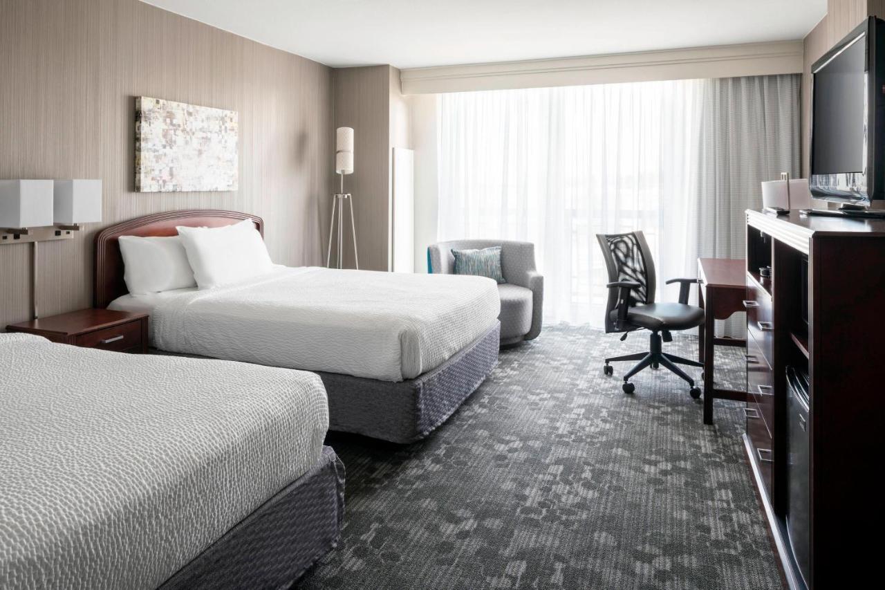Courtyard By Marriott Seattle Federal Way Hotel Kültér fotó