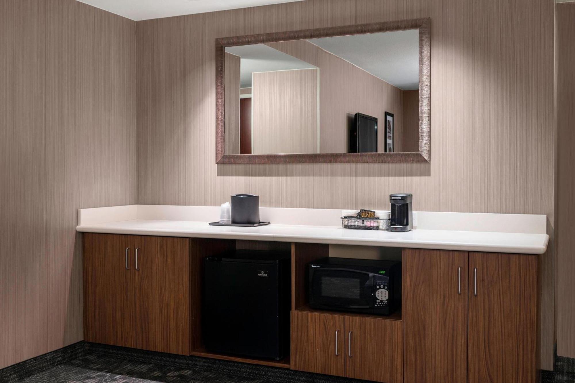 Courtyard By Marriott Seattle Federal Way Hotel Kültér fotó