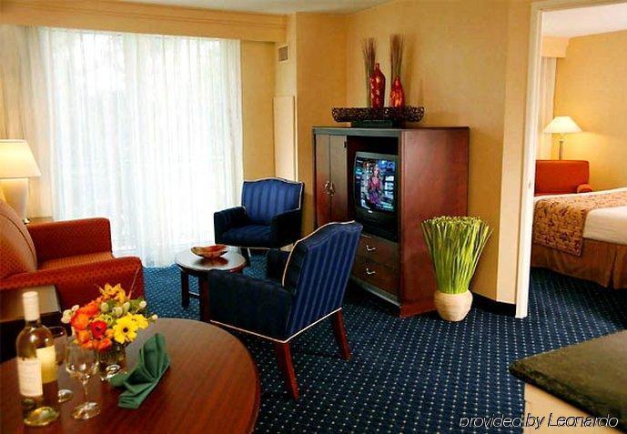 Courtyard By Marriott Seattle Federal Way Hotel Kültér fotó