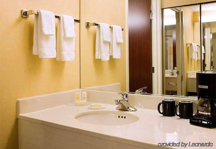 Courtyard By Marriott Seattle Federal Way Hotel Kültér fotó
